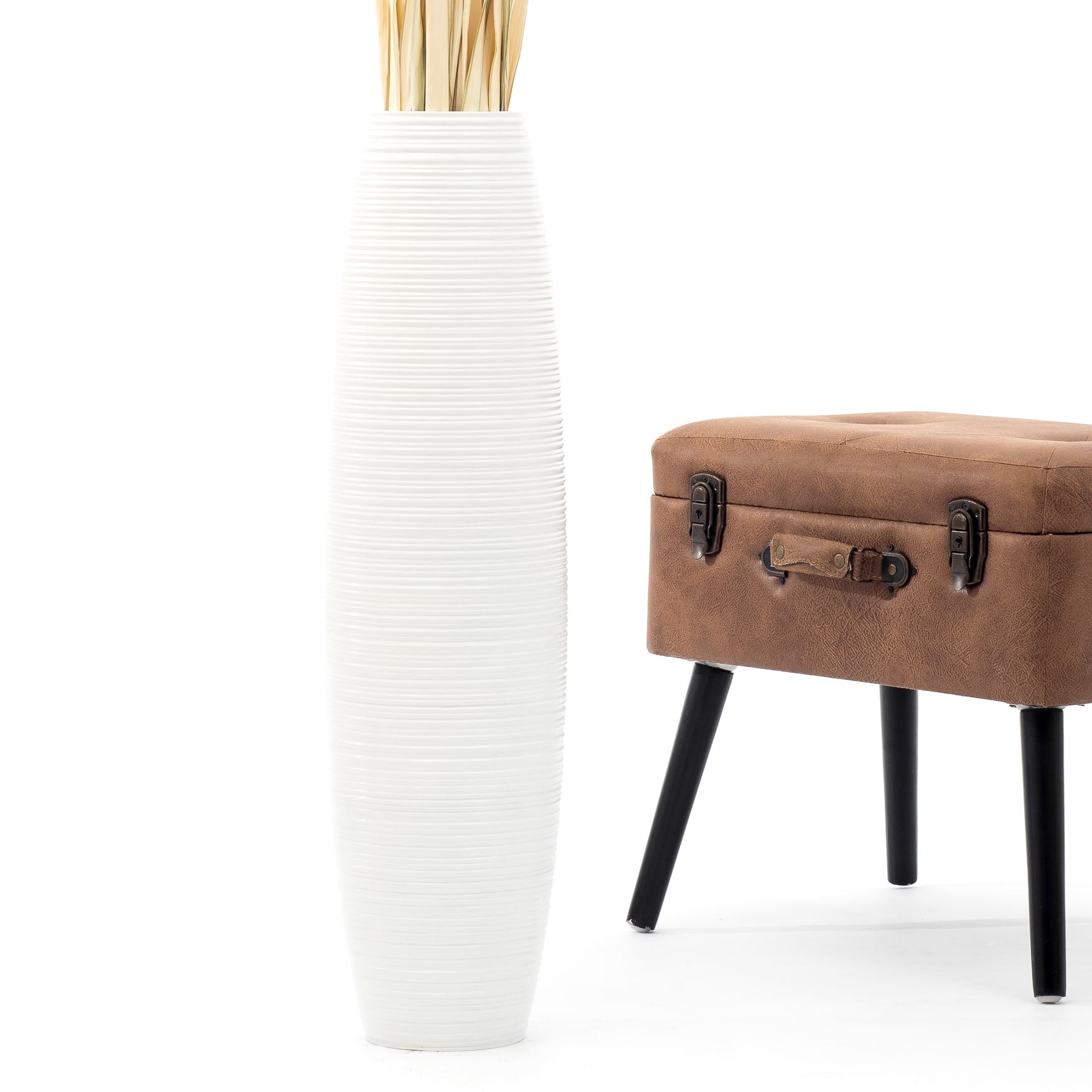 Large Mango Wood Floor Vase – Handcrafted Decorative Highlight from Thailand, 65 cm