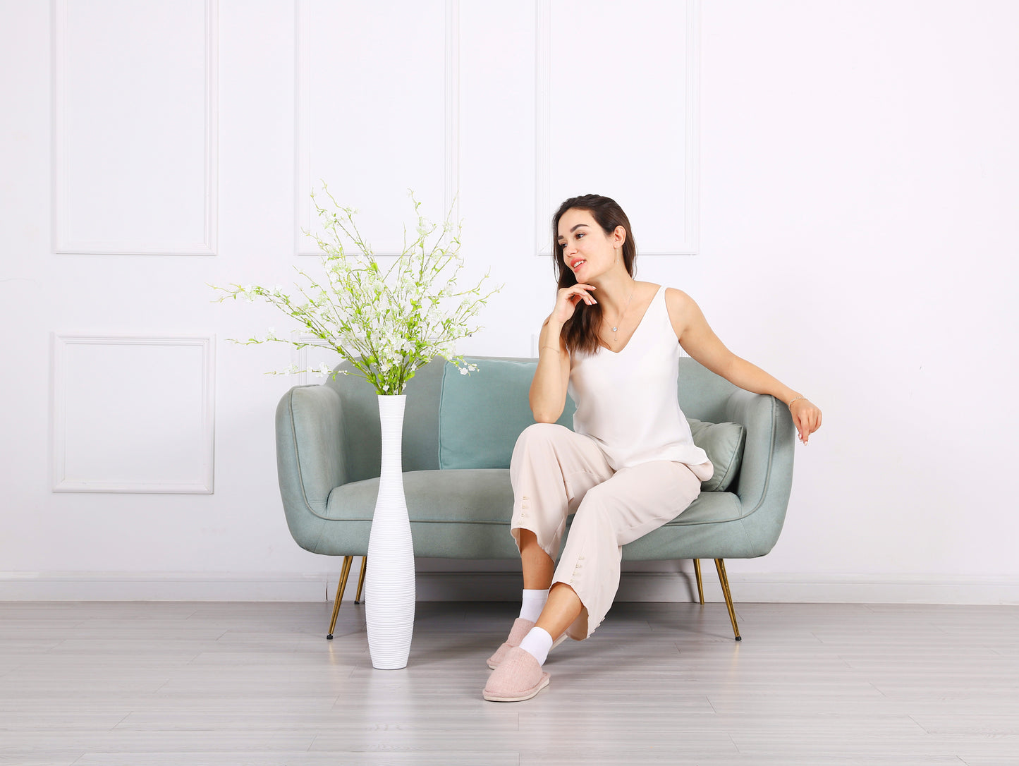 Large Resin Floor Vase – Stylish Waterproof Vase for Fresh & Dried Flowers, white, 65 cm