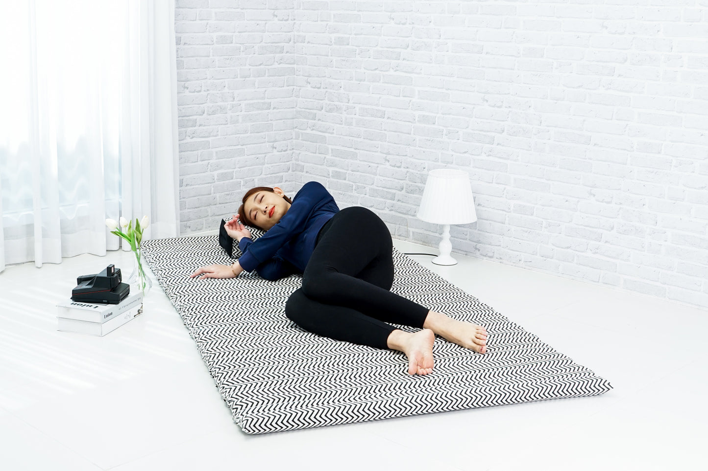 Kapok Roll-Up Mattress – Foldable Sleeping & Relax Mat with Cotton Cover for Home & Outdoor Use, Cbt5 - Black, L: 190x100 cm