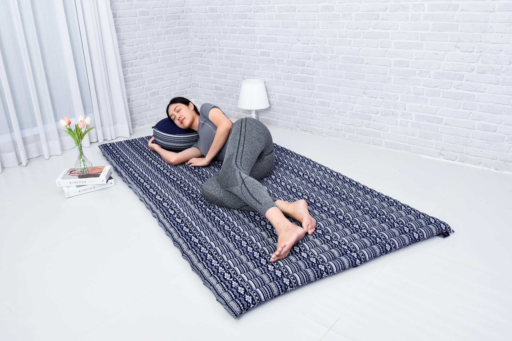 Kapok Roll-Up Mattress – Foldable Sleeping & Relax Mat with Cotton Cover for Home & Outdoor Use, Cbt2 - Dark Blue, L: 190x100 cm