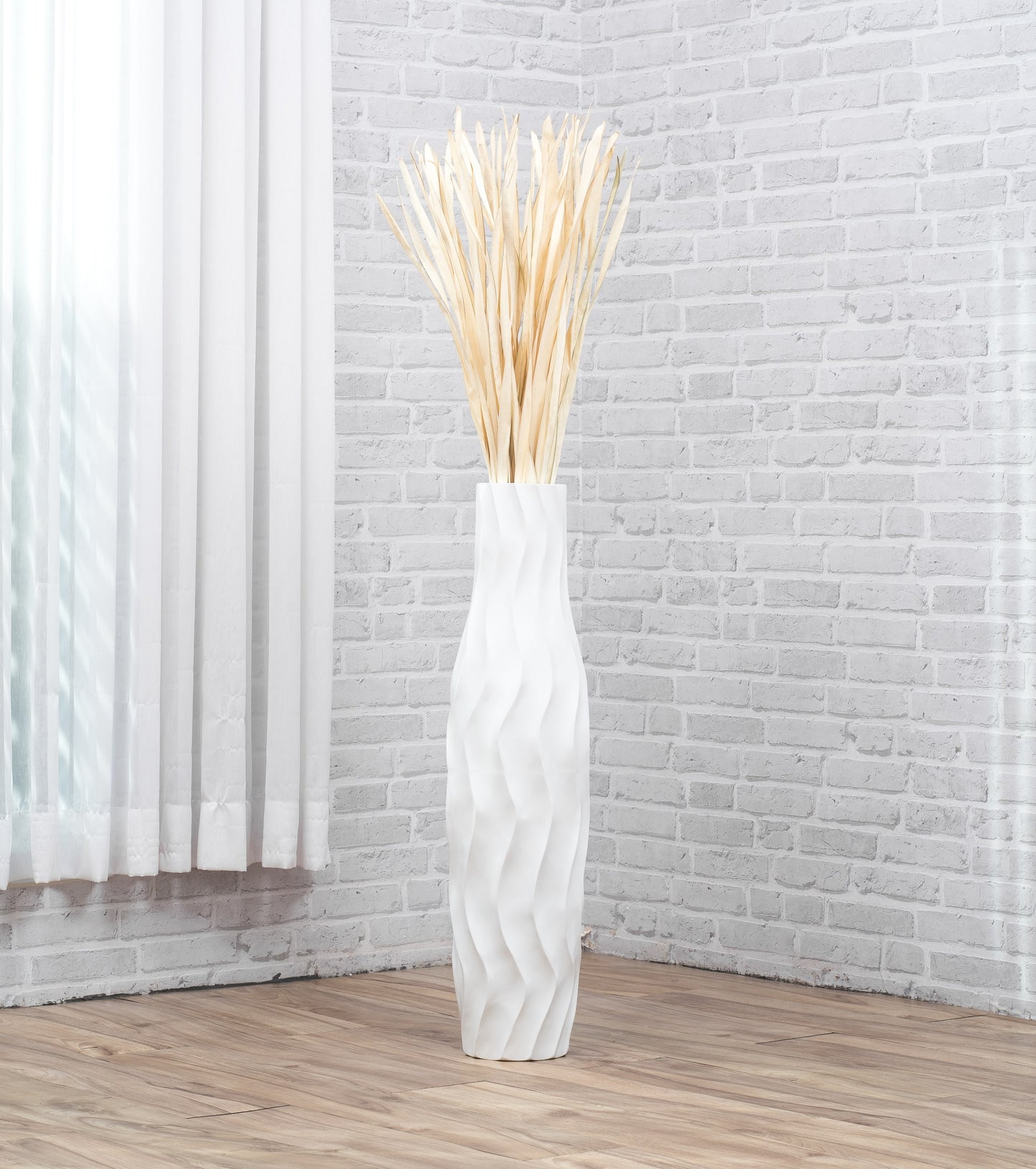 Large Mango Wood Floor Vase – Handcrafted Decorative Highlight from Thailand, 65 cm
