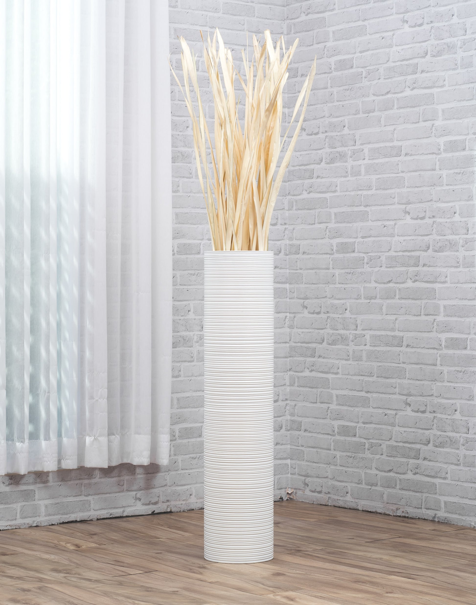 Large Mango Wood Floor Vase – Handcrafted Decorative Highlight from Thailand, 85 cm