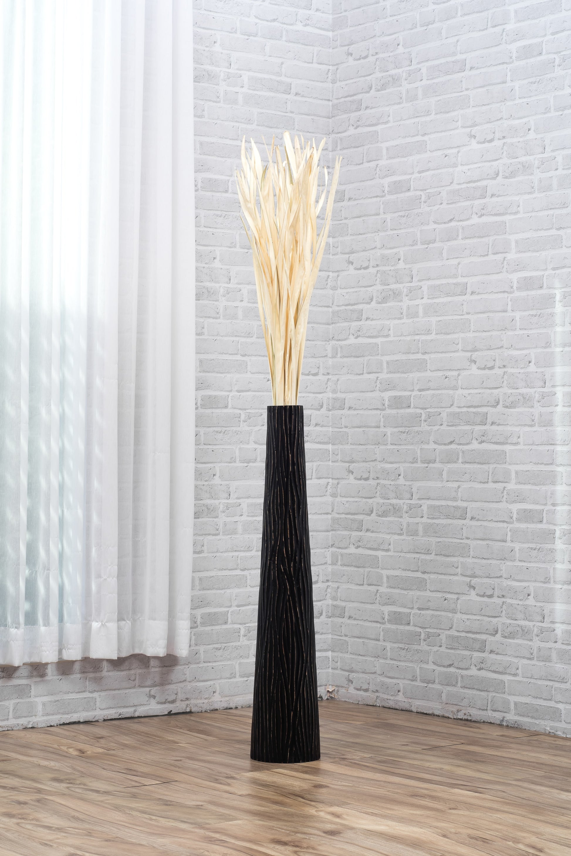 Large Mango Wood Floor Vase – Handcrafted Decorative Highlight from Thailand, 85 cm