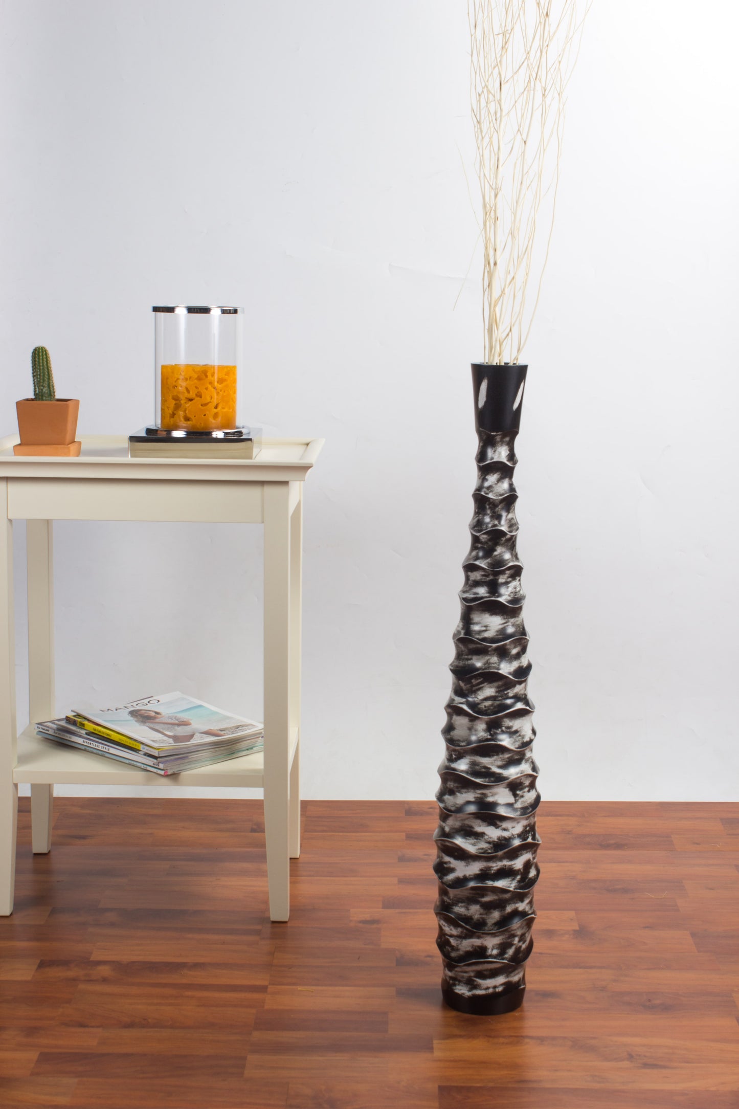 Large Mango Wood Floor Vase – Handcrafted Decorative Highlight from Thailand, black, white, 65 cm