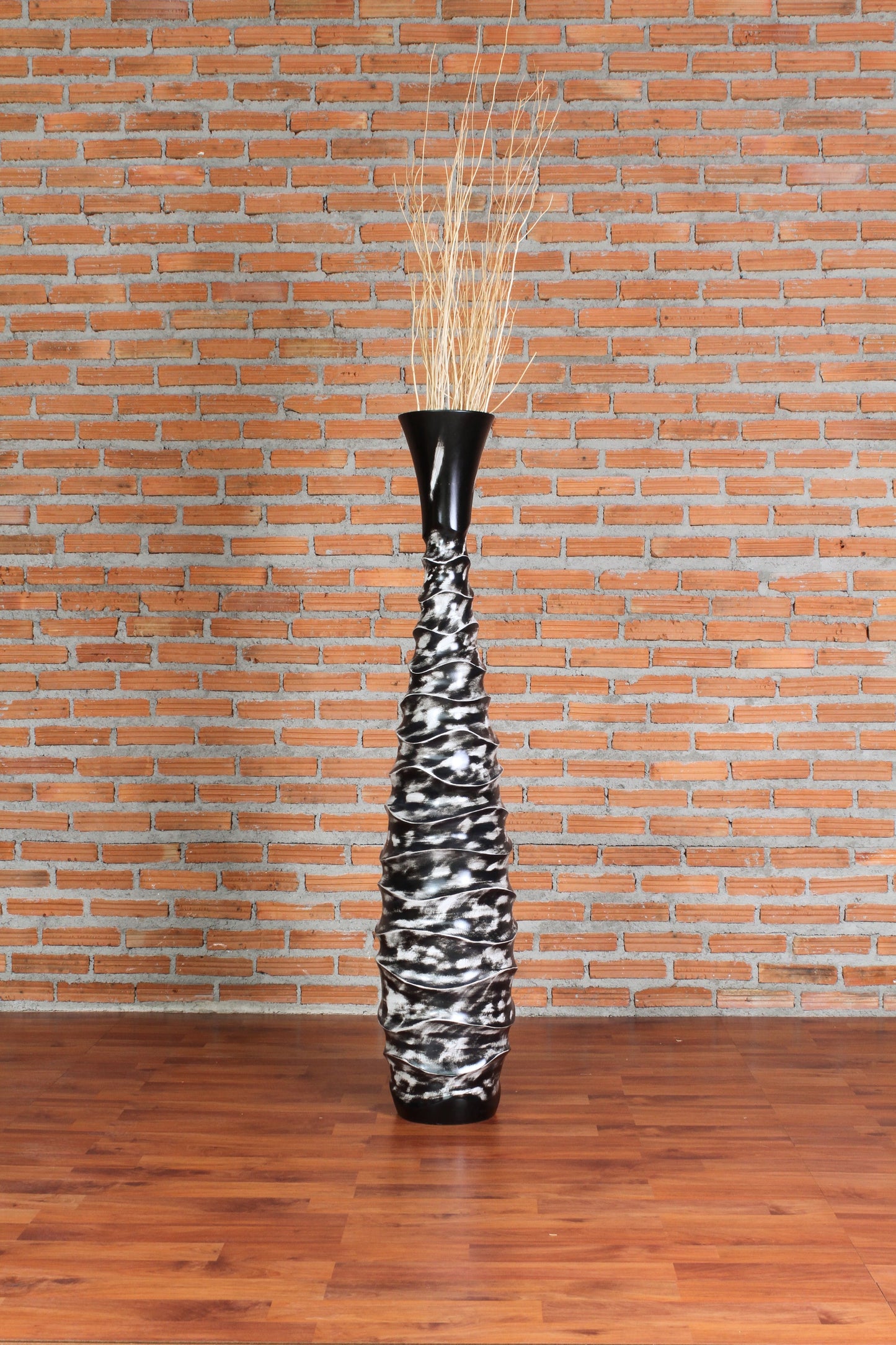 Large Mango Wood Floor Vase – Handcrafted Decorative Highlight from Thailand, black, white, 105 cm