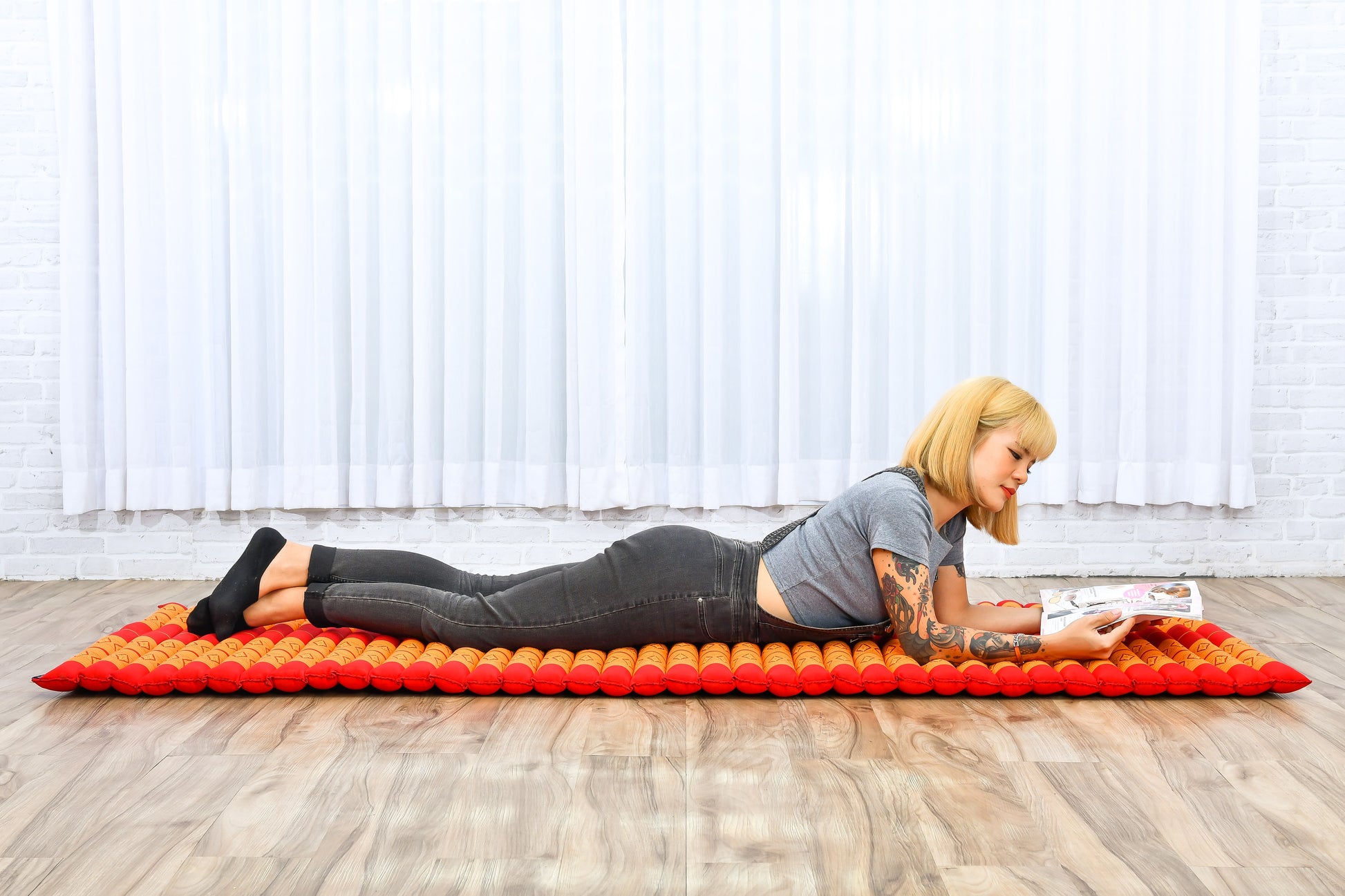 Kapok Roll-Up Mattress – Foldable Sleeping & Relax Mat with Cotton Cover for Home & Outdoor Use, Sf02 - Orange, M: 190x70 cm