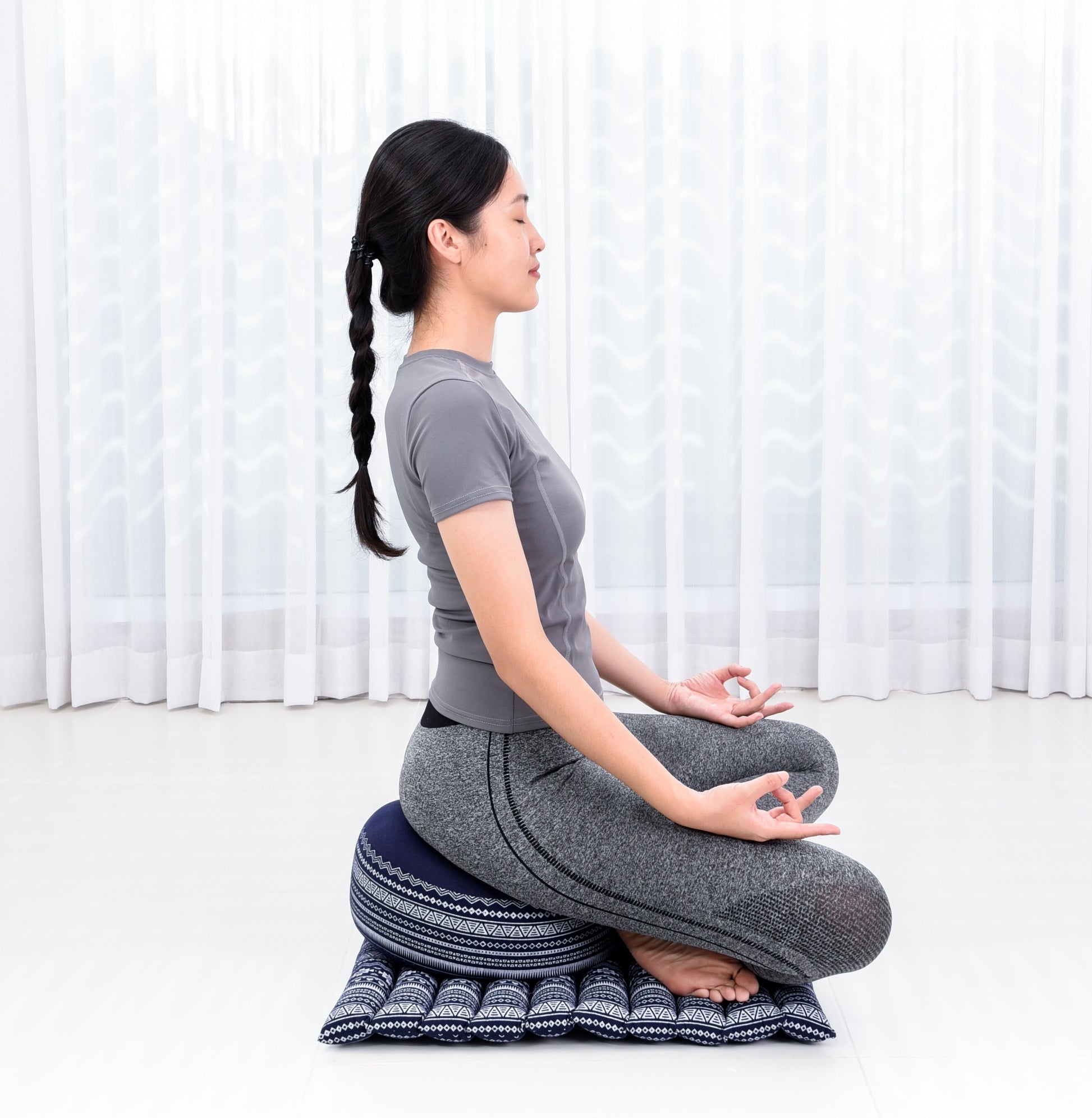 Compact Meditation Cushion Set Made of Kapok – Small Zabuton & Zafu with Cotton Cover, Cbt2 - Dark Blue