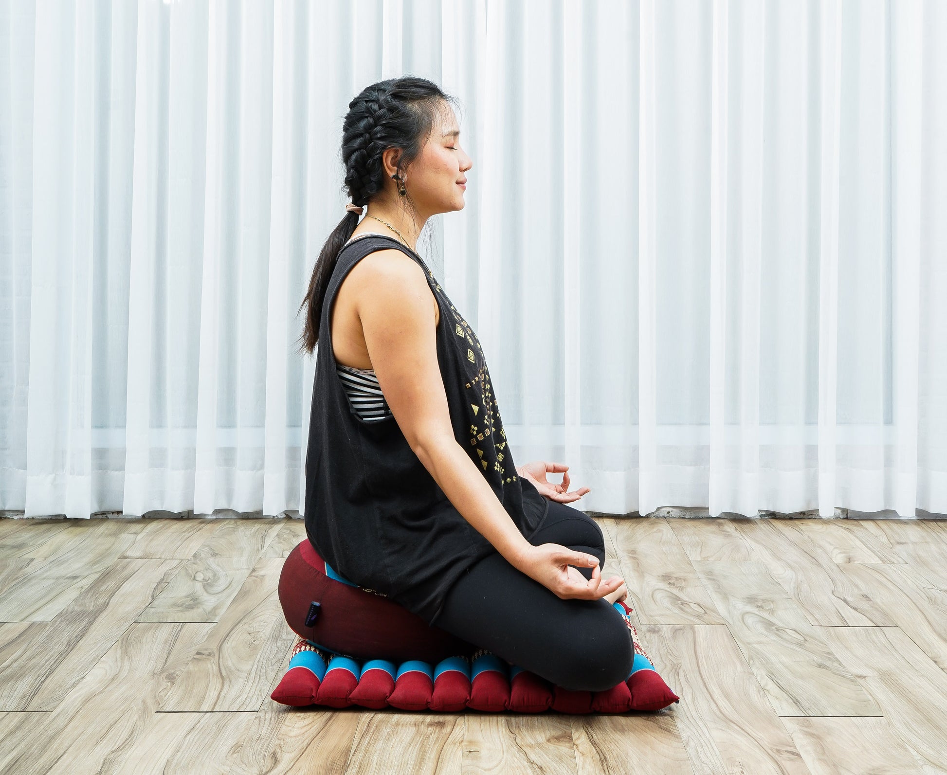 Compact Meditation Cushion Set Made of Kapok – Small Zabuton & Zafu with Cotton Cover, Sf27 - Blue, Red