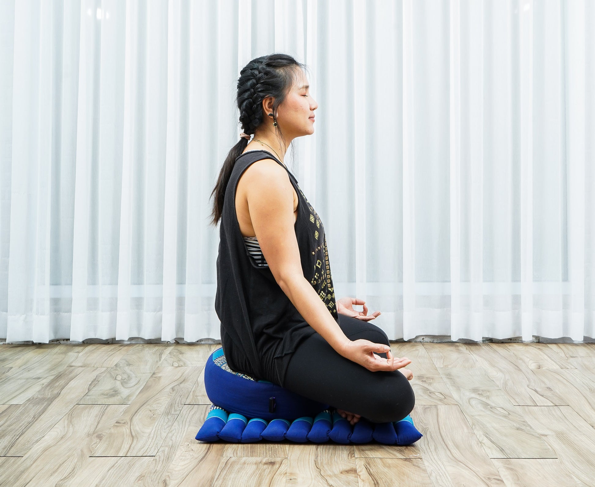 Compact Meditation Cushion Set Made of Kapok – Small Zabuton & Zafu with Cotton Cover, Sf28 - Blue