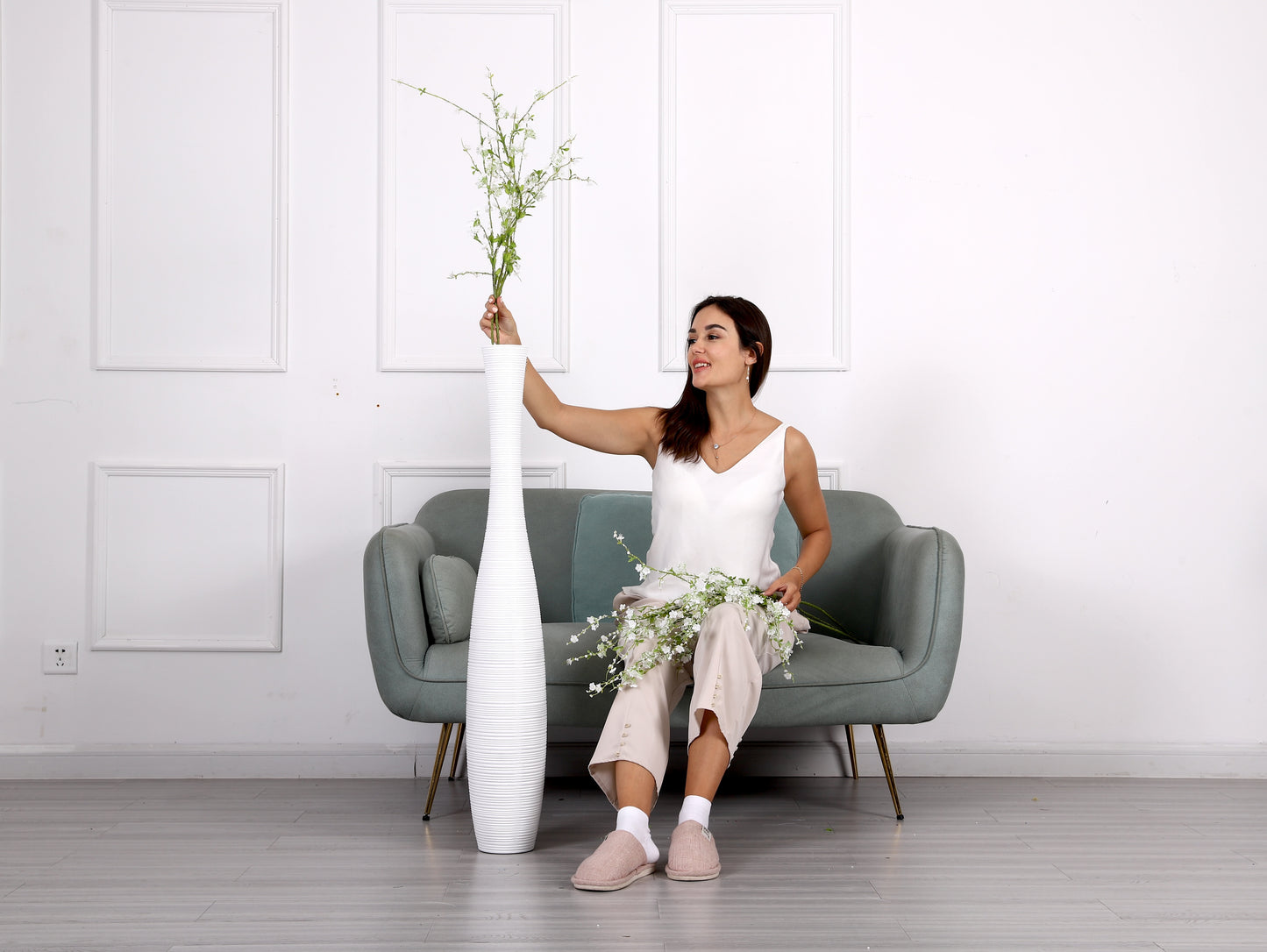 Large Resin Floor Vase – Stylish Waterproof Vase for Fresh & Dried Flowers, white, 105 cm