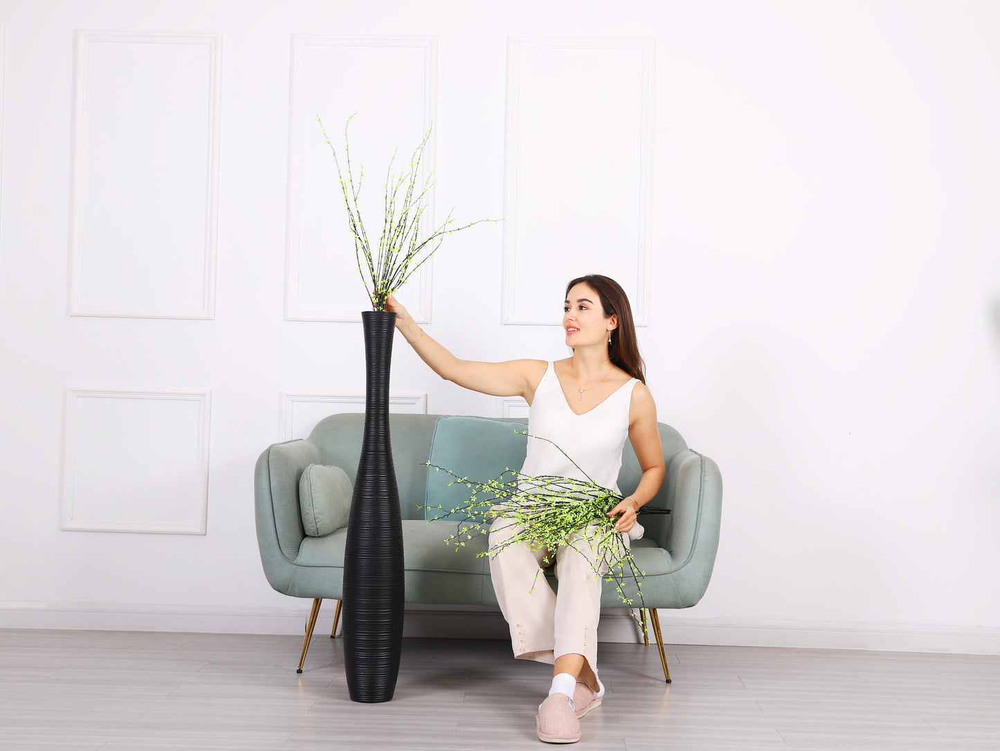 Large Resin Floor Vase – Stylish Waterproof Vase for Fresh & Dried Flowers, black, 105 cm