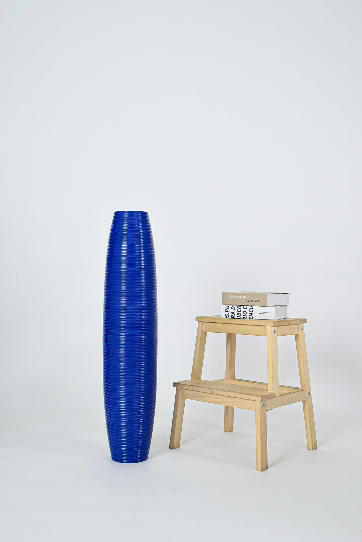 Large Mango Wood Floor Vase – Handcrafted Decorative Highlight from Thailand, blue, 85 cm