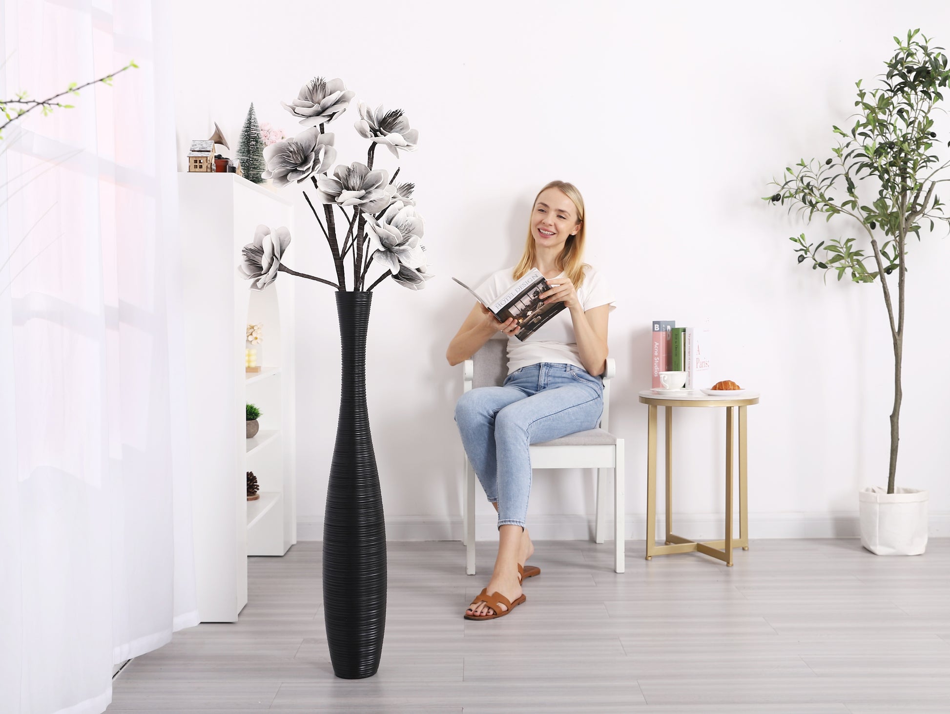 Large Resin Floor Vase – Stylish Waterproof Vase for Fresh & Dried Flowers, 85 cm
