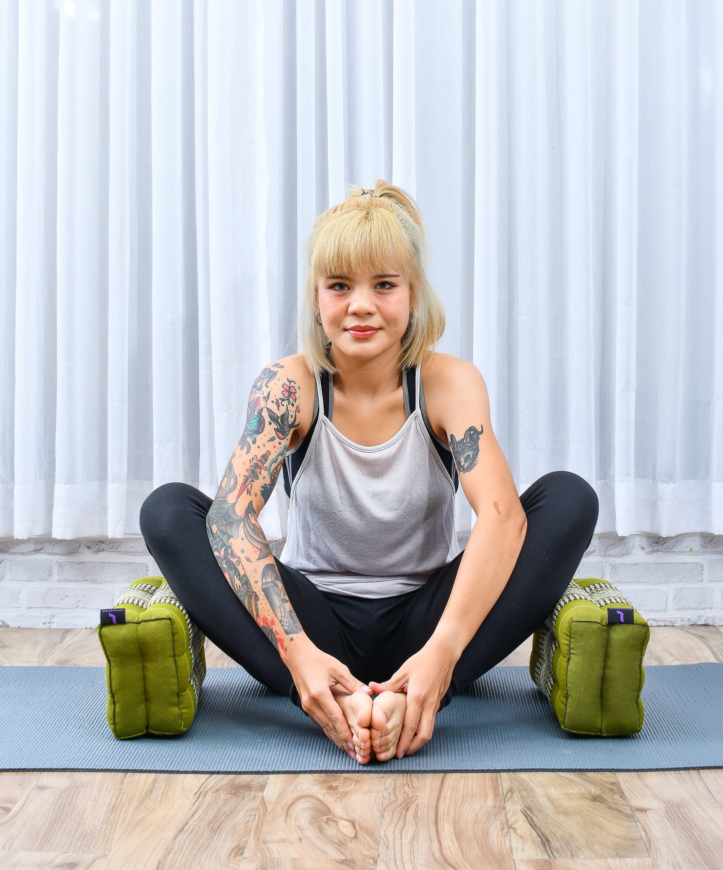 Kapok Yoga Block Cushion – Firm Meditation & Yoga Cushion with Cotton Cover, Sf17 - Green