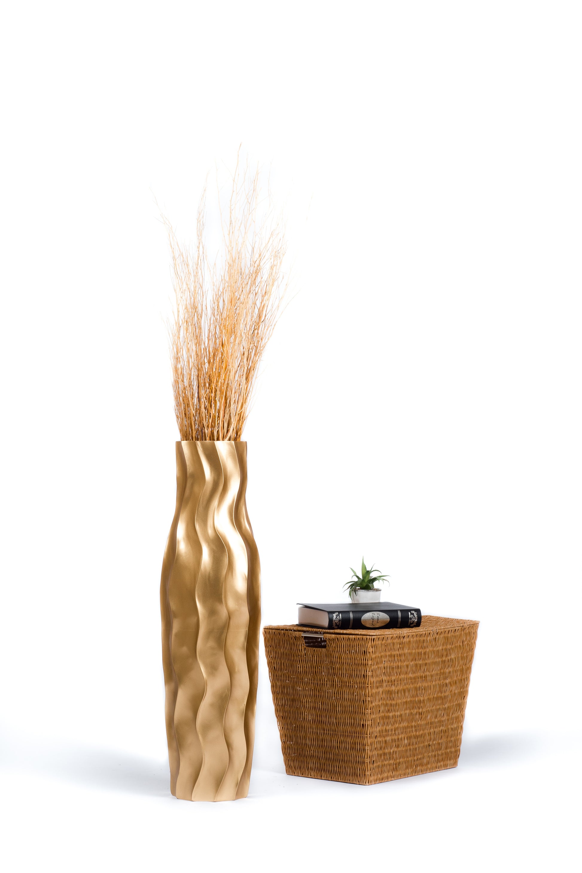 Large Mango Wood Floor Vase – Handcrafted Decorative Highlight from Thailand, 85 cm