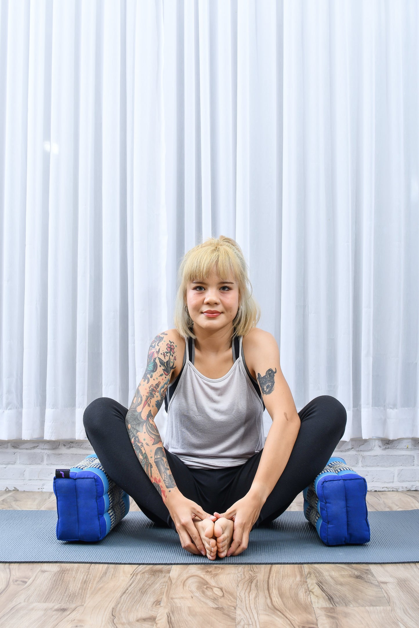 Kapok Yoga Block Cushions – 2-Piece Set of Firm Meditation & Yoga Cushions with Cotton Cover, Sf28 - Blue