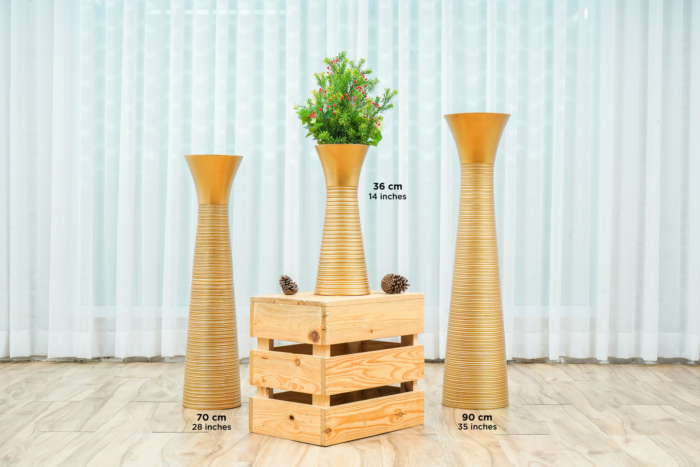 Large Mango Wood Floor Vase – Handcrafted Decorative Highlight from Thailand, gold, 65 cm